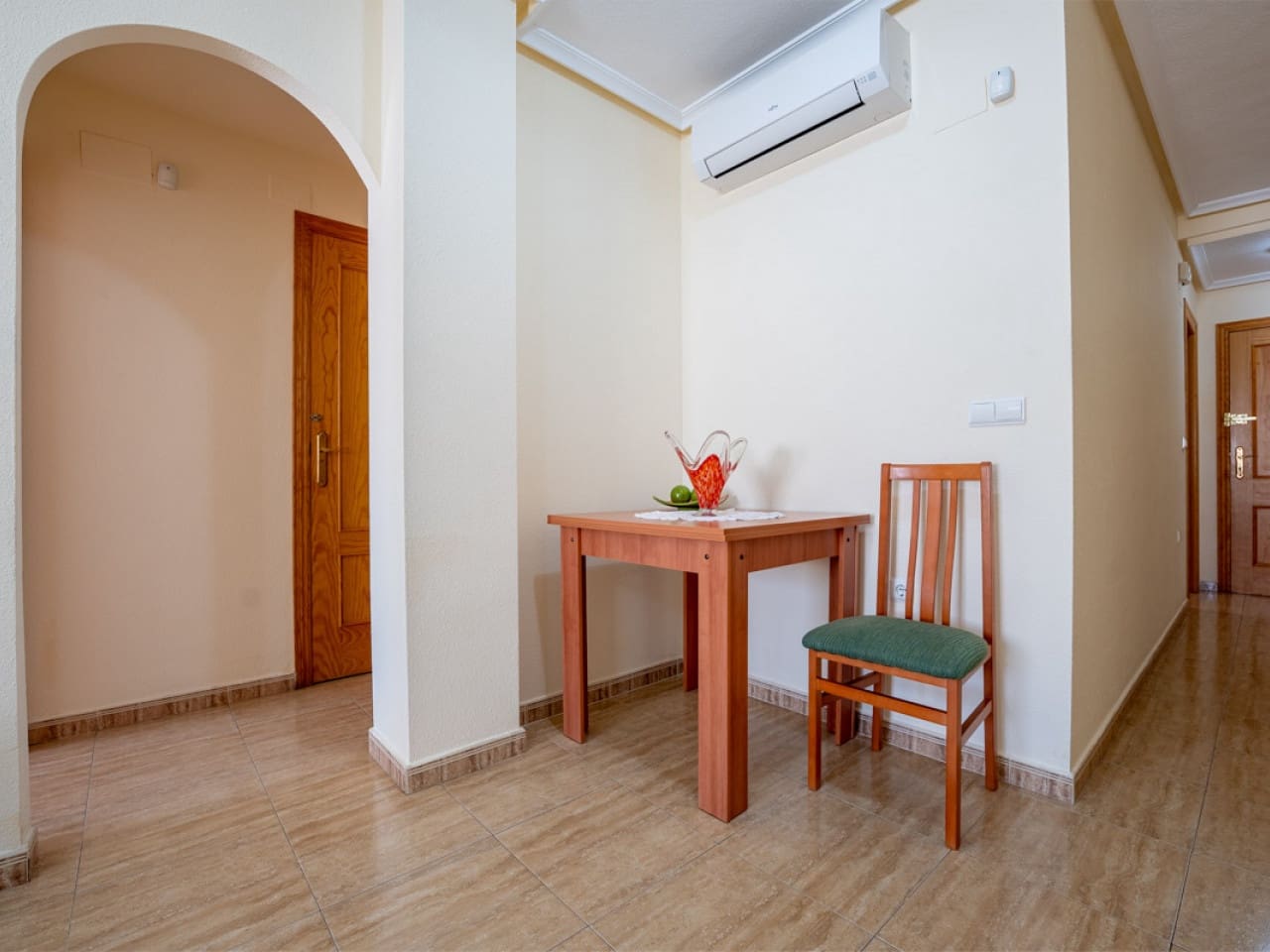 2 sovrum Lägenhet till salu i Los Montesinos med pool - 109 900 € (Ref: 9318659)