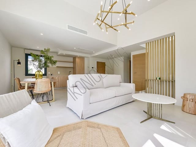 3 bedroom Villa for sale in Benidorm with pool - € 790,000 (Ref: 9318672)