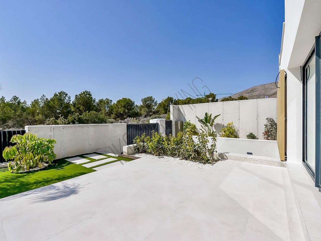 3 bedroom Villa for sale in Benidorm with pool - € 790,000 (Ref: 9318672)