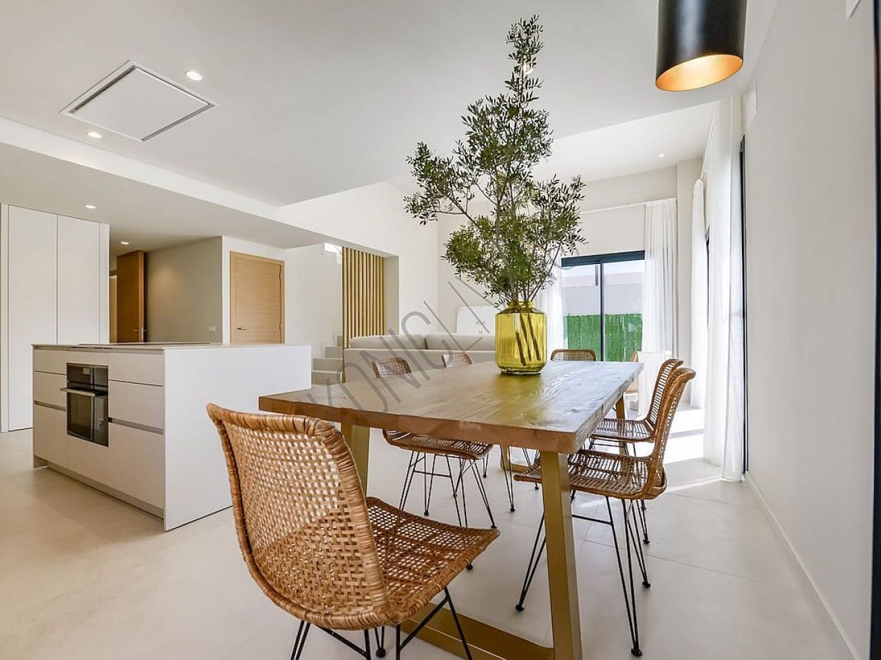 4 bedroom Villa for sale in Benidorm with pool - € 890,000 (Ref: 9318673)