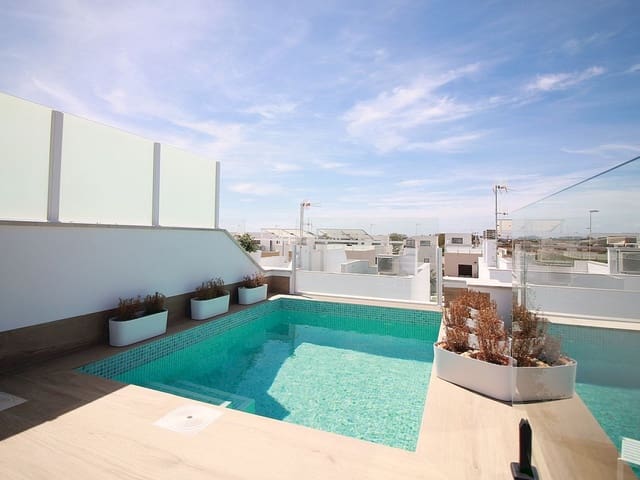 3 soveværelse Rækkehus til salg i Torre de la Horadada, Pilar de la Horadada med swimmingpool - € 460.000 (Ref: 9318691)