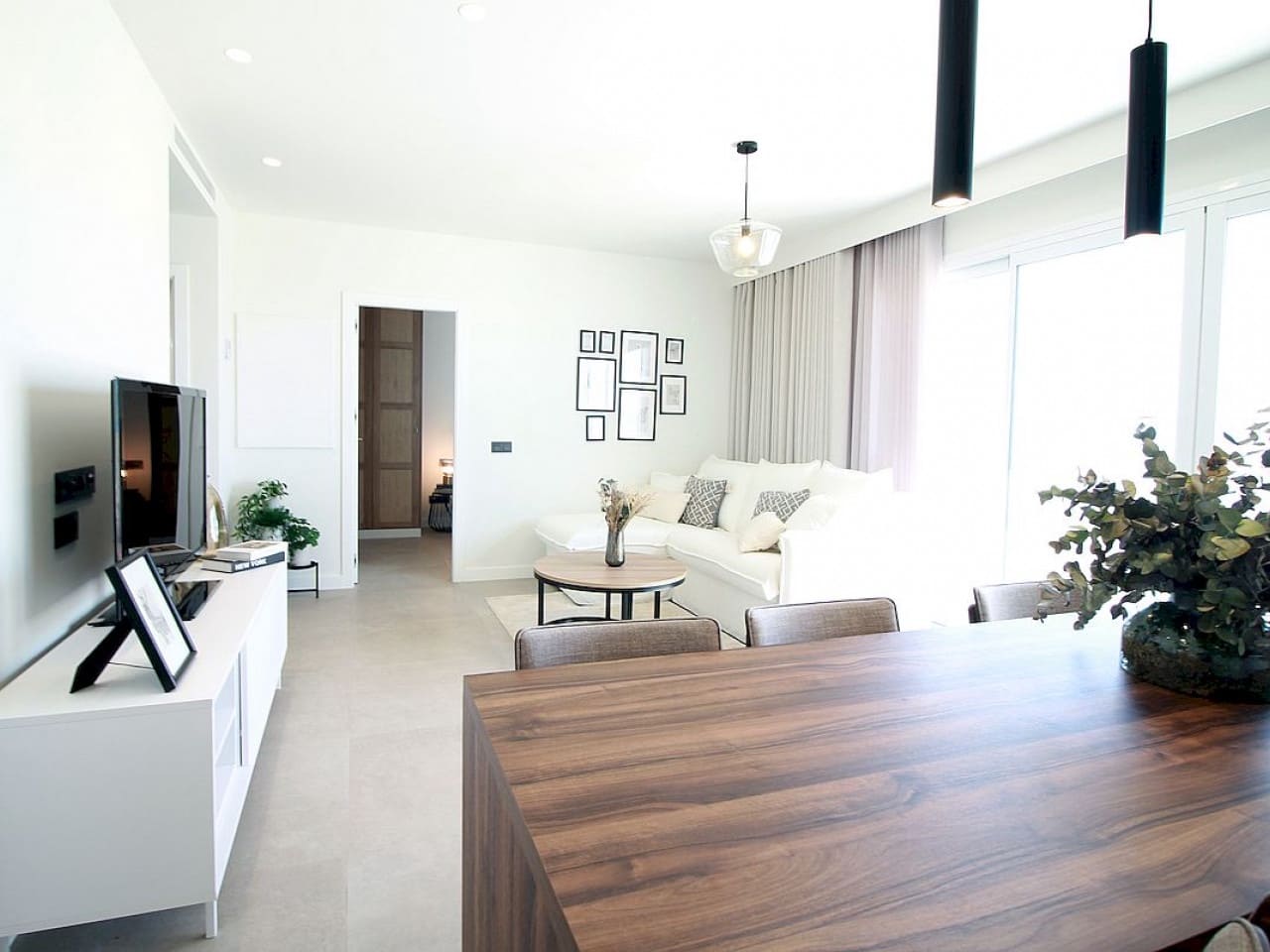 3 soveværelse Rækkehus til salg i Torre de la Horadada med swimmingpool - € 460.000 (Ref: 9318691)