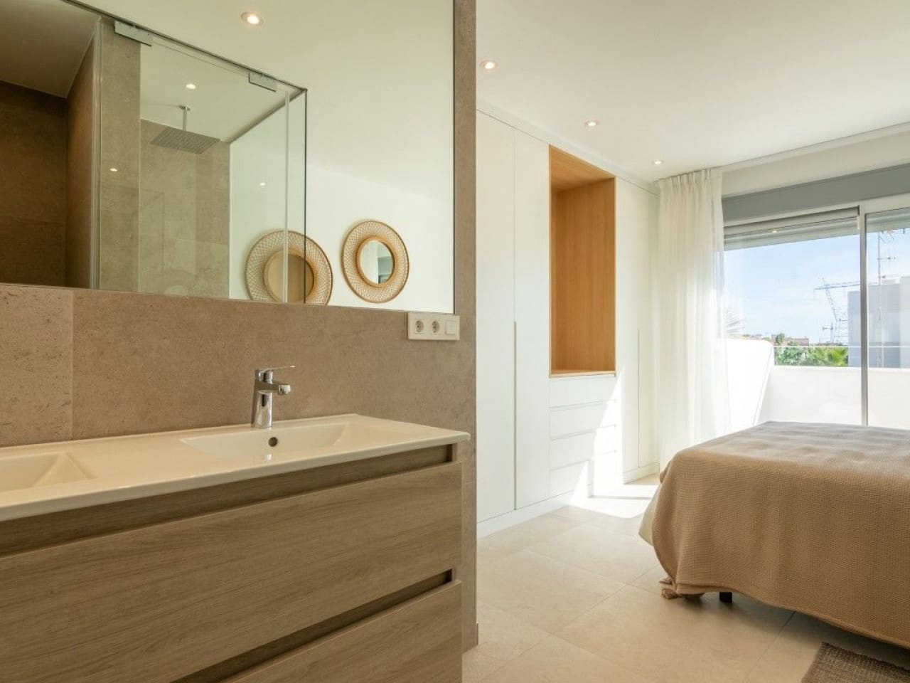 Chalet de 3 habitaciones en Los Alcázares en venta con piscina - 399.900 € (Ref: 9318694)