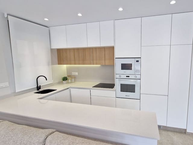 3 makuuhuone Huvila myytävänä paikassa Pilar de la Horadada mukana uima-altaan - 474 900 € (Ref: 9318698)