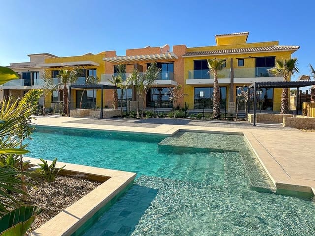 2 soveværelse Byhus til salg i Cuevas del Almanzora med swimmingpool - € 300.000 (Ref: 9318716)