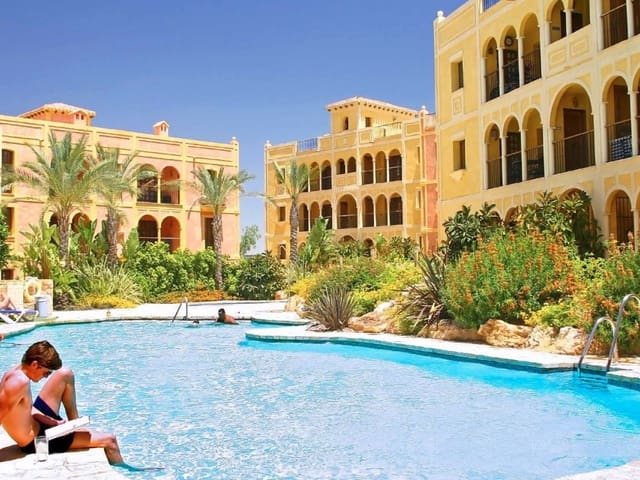 2 soveværelse Lejlighed til salg i Cuevas del Almanzora med swimmingpool - € 195.000 (Ref: 9318717)