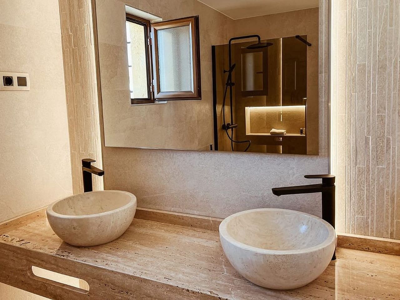 4 bedroom Villa for sale in Cuevas del Almanzora with pool - € 406,850 (Ref: 9318720)