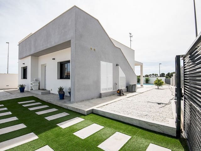 3 quarto Moradia para venda em Pinar de Campoverde, Pilar de la Horadada com piscina - 422 500 € (Ref: 9318749)