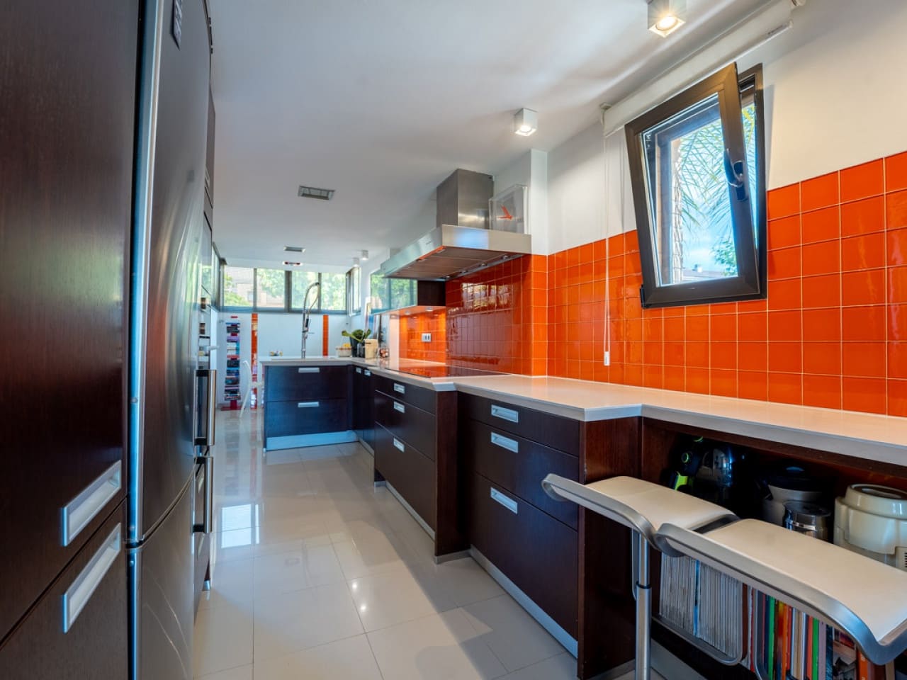 4 makuuhuone Huvila myytävänä paikassa Alicante kaupunki mukana uima-altaan - 795 000 € (Ref: 9318761)