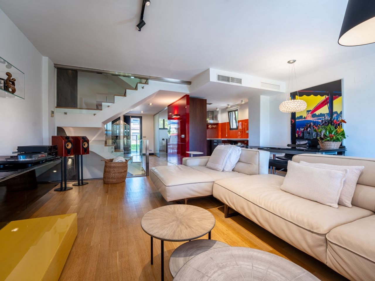 4 makuuhuone Huvila myytävänä paikassa Alicante kaupunki mukana uima-altaan - 795 000 € (Ref: 9318761)