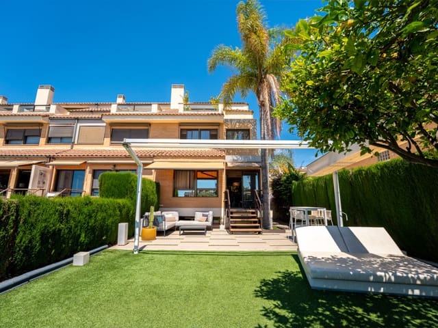 4 makuuhuone Huvila myytävänä paikassa Alicante kaupunki mukana uima-altaan - 795 000 € (Ref: 9318761)