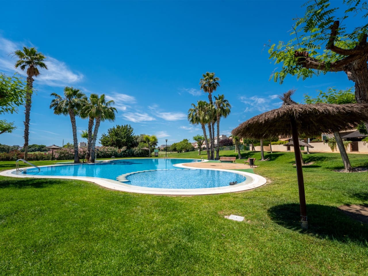 4 makuuhuone Huvila myytävänä paikassa Alicante kaupunki mukana uima-altaan - 795 000 € (Ref: 9318761)