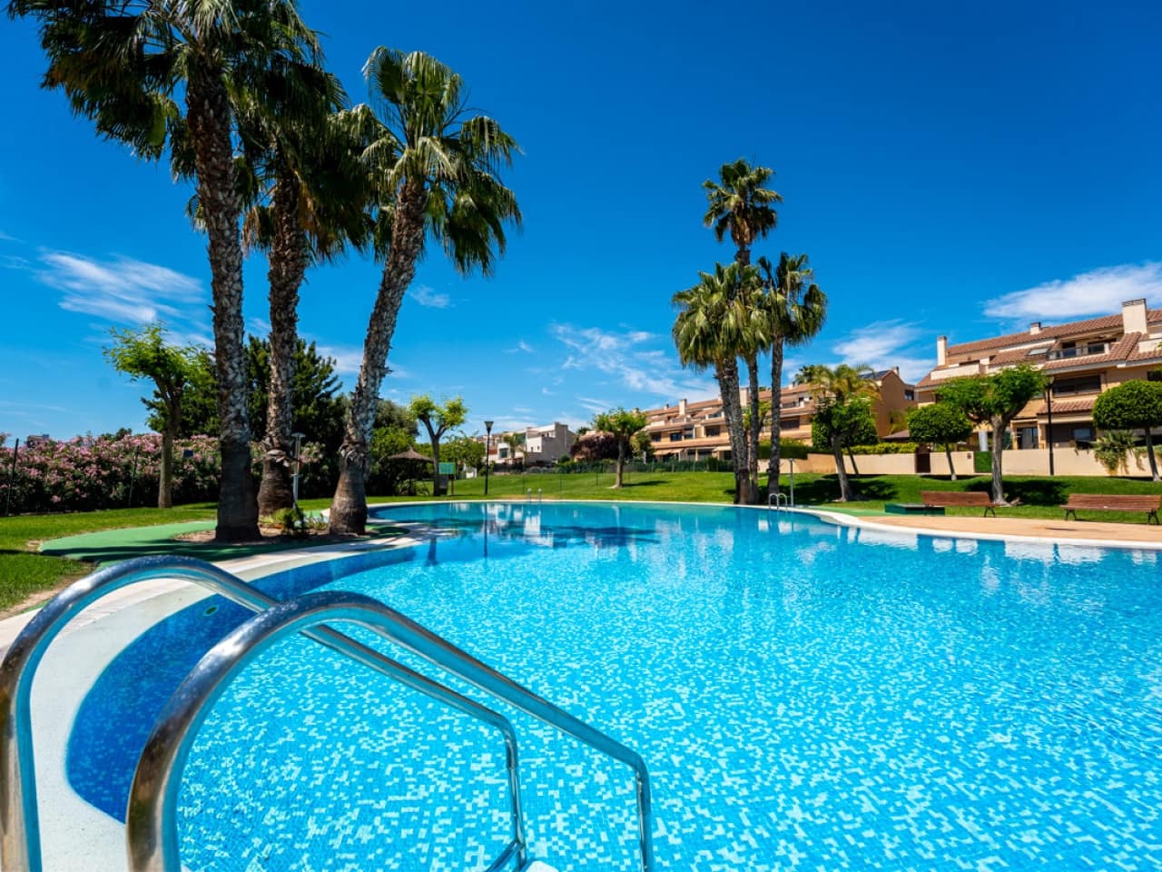 4 makuuhuone Huvila myytävänä paikassa Alicante kaupunki mukana uima-altaan - 795 000 € (Ref: 9318761)