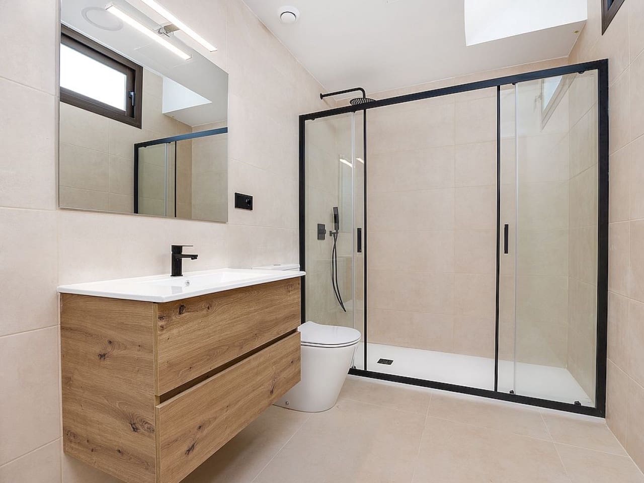 4 soverom Villa til salgs i Los Alcazares med svømmebasseng - € 685 000 (Ref: 9318764)