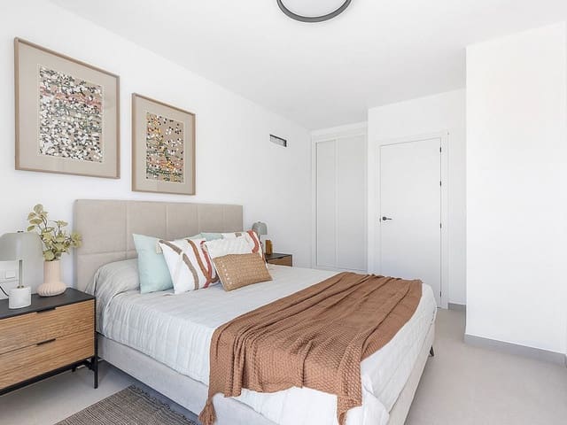 4 bedroom Townhouse for sale in Callosa de Segura with pool - € 269,000 (Ref: 9318765)