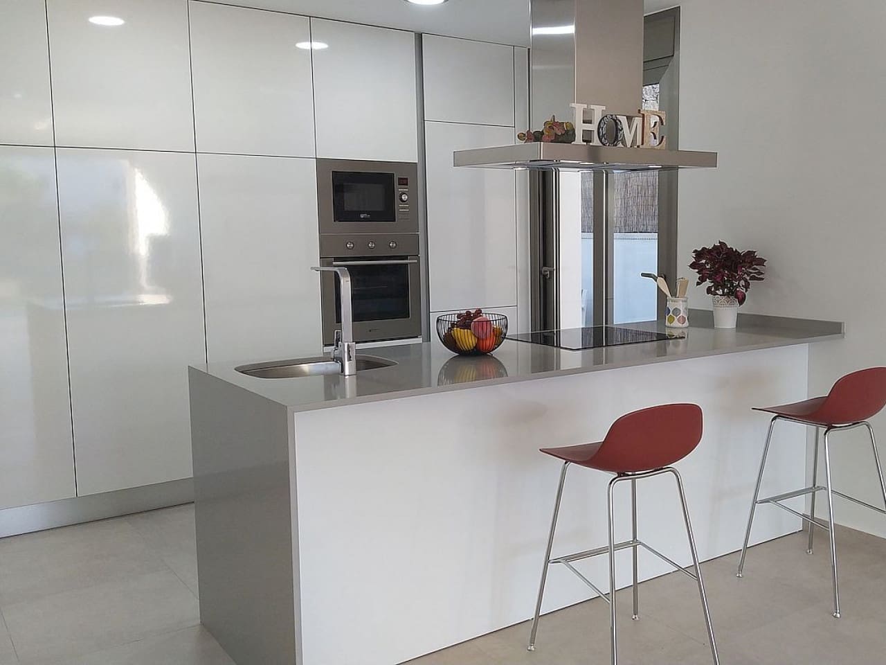 3 quarto Moradia para venda em Villamartin com piscina - 669 900 € (Ref: 9318766)