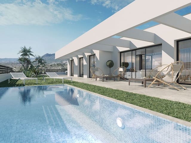 Chalet de 3 habitaciones en Benidorm en venta con piscina - 630.000 € (Ref: 9318774)