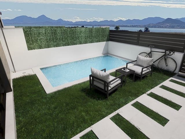 3 soverom Villa til salgs i Los Alcázares med svømmebasseng - € 419 900 (Ref: 9318782)