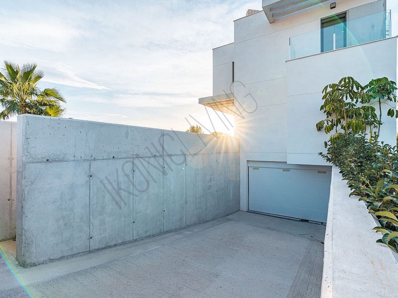 4 bedroom Villa for sale in Benidorm with pool - € 975,000 (Ref: 9318802)