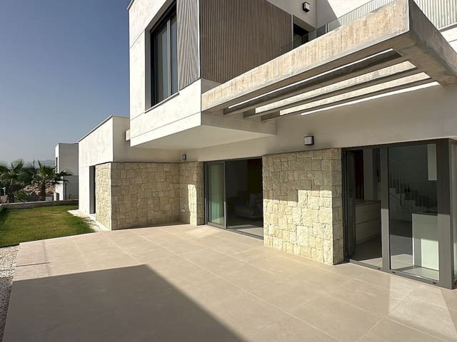 4 makuuhuone Huvila myytävänä paikassa Benidorm mukana uima-altaan - 975 000 € (Ref: 9318802)