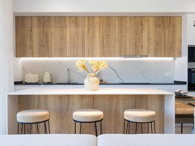 2 soverom Penthouse til salgs i Benidorm med svømmebasseng - € 580 000 (Ref: 9318808)