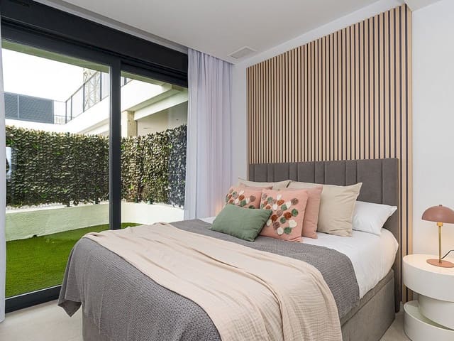 2 soverom Penthouse til salgs i Benidorm med svømmebasseng - € 580 000 (Ref: 9318808)