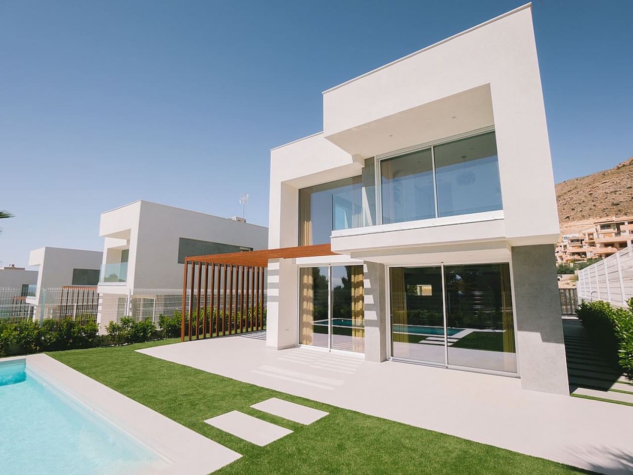 3 bedroom Villa for sale in Benidorm with pool - € 870,000 (Ref: 9318811)