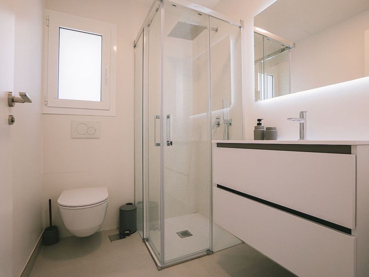 3 bedroom Villa for sale in Benidorm with pool - € 870,000 (Ref: 9318811)