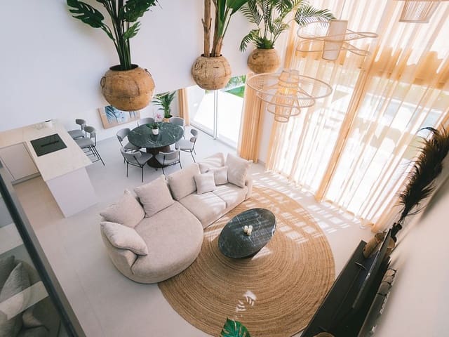 3 sypialnia Willa na sprzedaż w Benidorm z basenem - 870 000 € (Ref: 9318811)