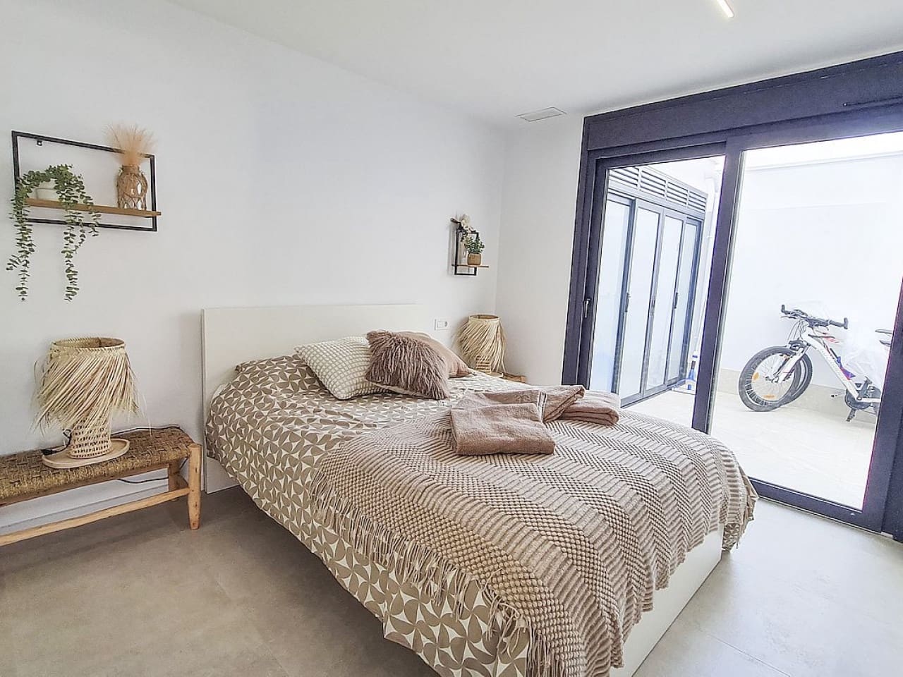 3 bedroom Villa for sale in San Pedro del Pinatar with pool - € 439,000 (Ref: 9318825)