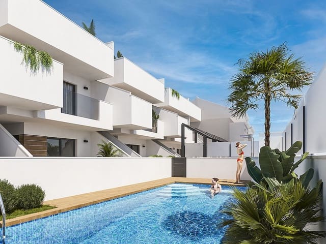 3 soveværelse Rækkehus til salg i San Pedro del Pinatar med swimmingpool - € 299.900 (Ref: 9318833)