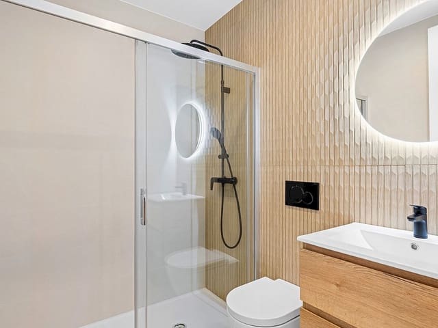 2 slaapkamer Penthouse te koop in Benijófar met zwembad - € 421.000 (Ref: 9318843)