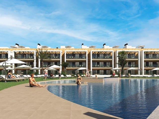 2 bedroom Apartment for sale in Los Alcázares with pool - € 270,000 (Ref: 9318845)