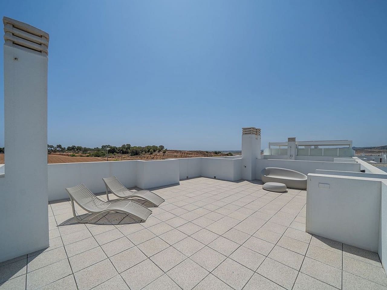 2 soveværelse Rækkehus til salg i Los Montesinos med swimmingpool - € 239.900 (Ref: 9318883)