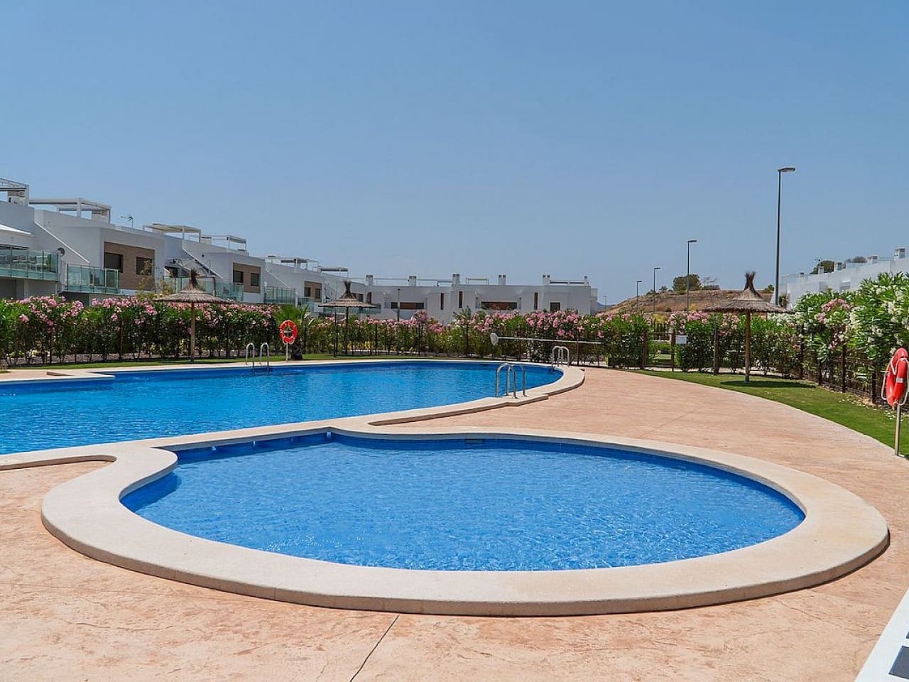 3 bedroom Terraced Villa for sale in Los Montesinos with pool - € 299,900 (Ref: 9318884)