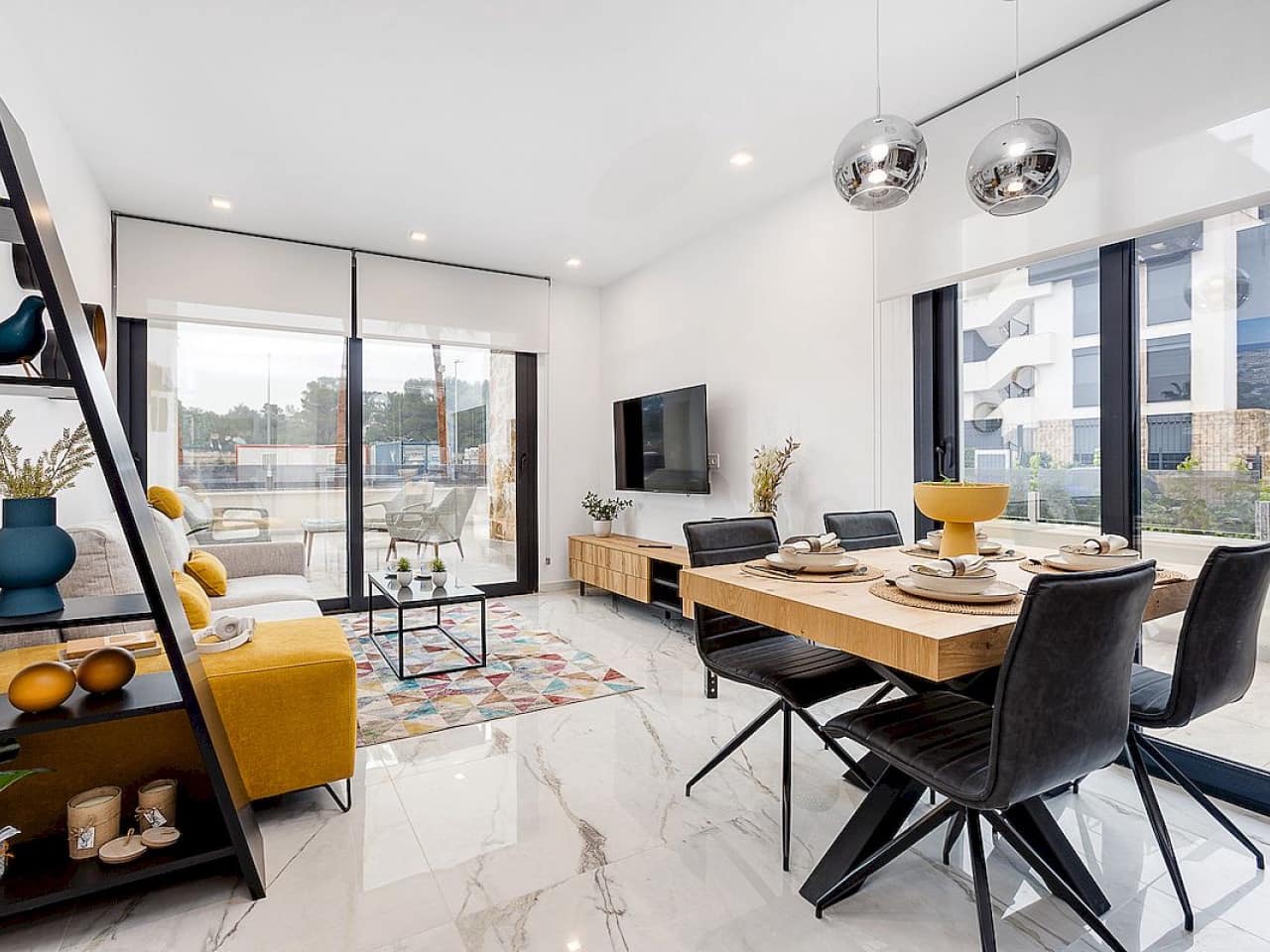 2 sovrum Radhus till salu i Ciudad Quesada med pool - 294 000 € (Ref: 9318897)