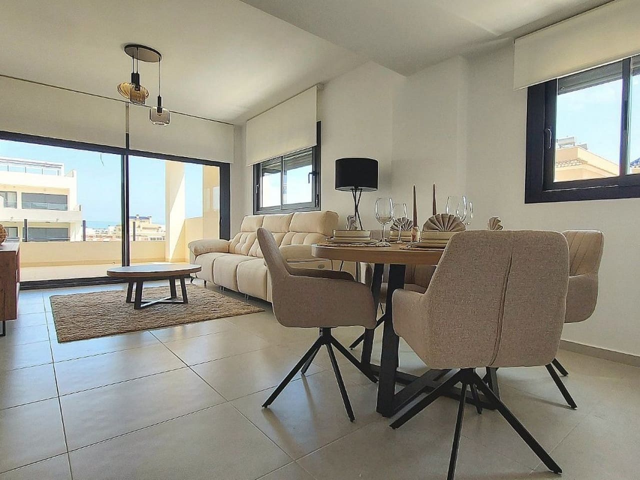 2 soveværelse Penthouse til salg i San Miguel de Salinas med swimmingpool - € 316.000 (Ref: 9318905)