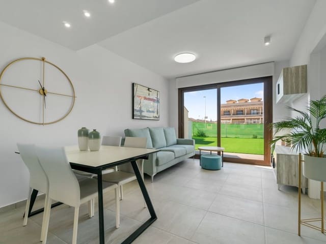 3 soveværelse Byhus til salg i San Pedro del Pinatar med swimmingpool - € 350.000 (Ref: 9318910)