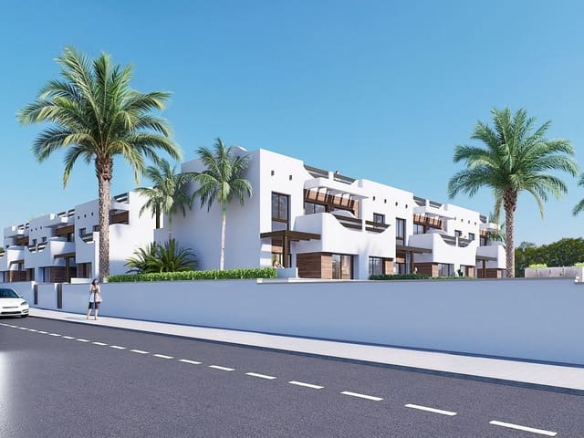 2 soveværelse Rækkehus til salg i Torre de la Horadada, Pilar de la Horadada med swimmingpool - € 334.000 (Ref: 9318911)