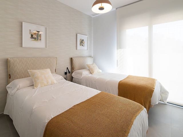 3 soverom Leilighet til salgs i Playa Poniente, Benidorm med svømmebasseng - € 489 000 (Ref: 9318915)