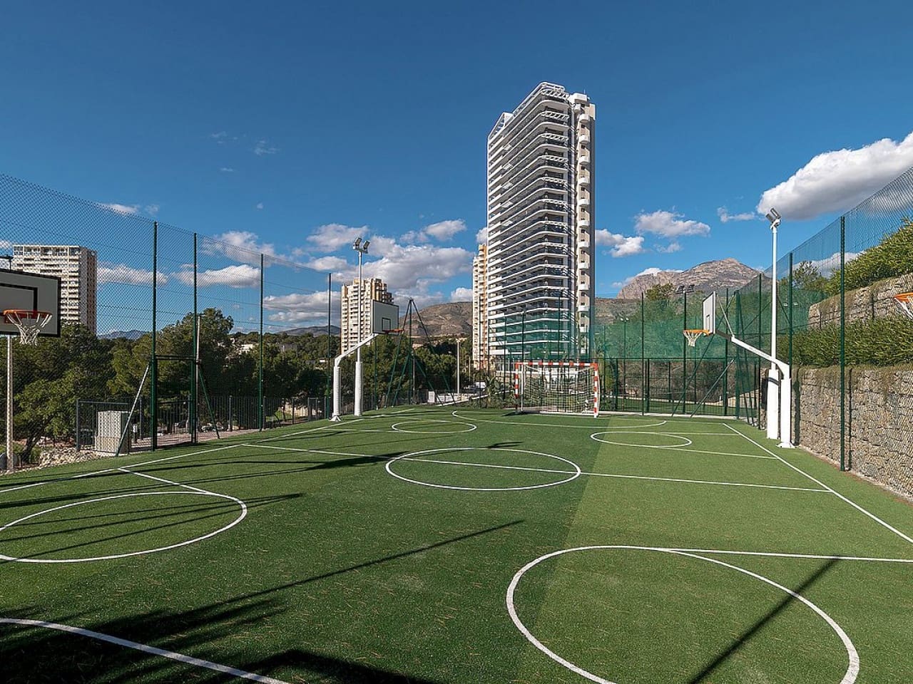 3 soverom Leilighet til salgs i Benidorm med svømmebasseng - € 489 000 (Ref: 9318915)