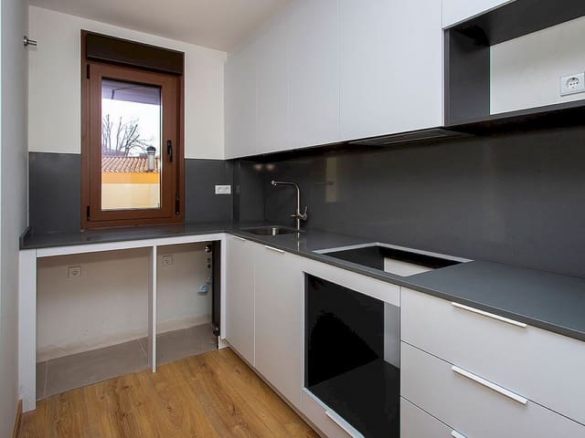 3 bedroom Terraced Villa for sale in Hondón de las Nieves - € 215,000 (Ref: 9318923)