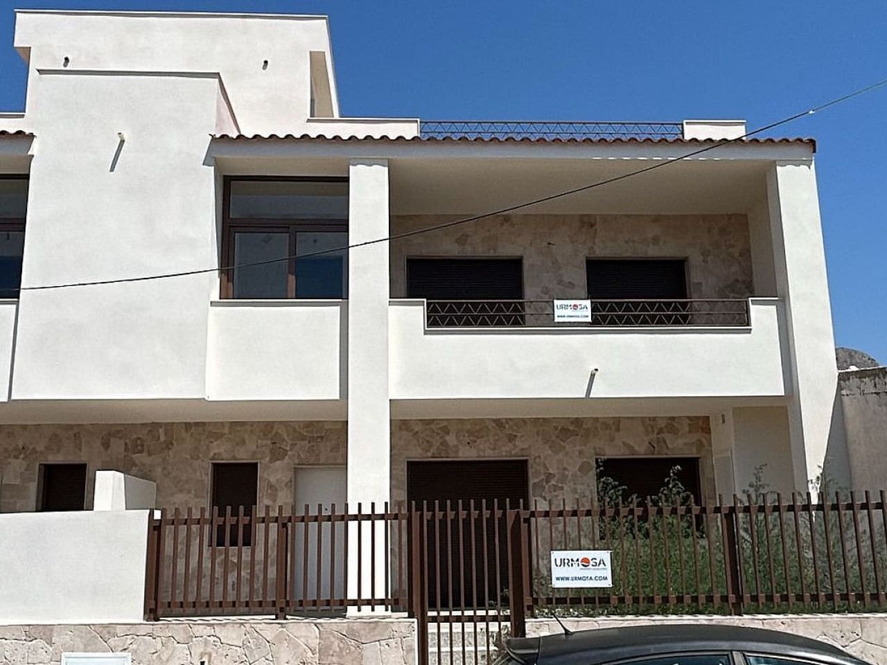 3 slaapkamer Rijtjeshuis te koop in Hondon de las Nieves - € 215.000 (Ref: 9318923)