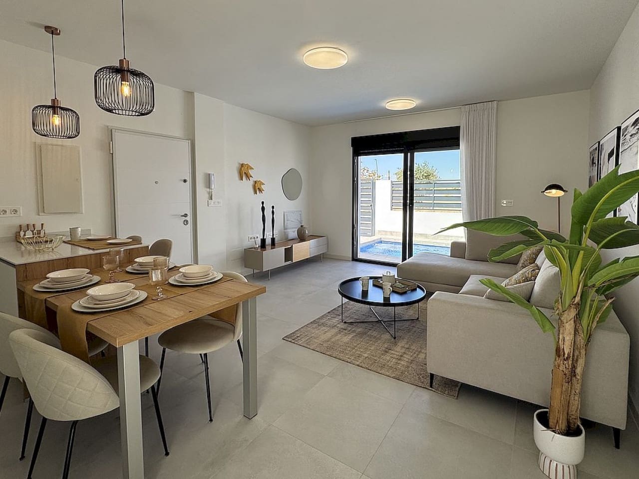 2 soverom Villa til salgs i Roldan med svømmebasseng garasje - € 259 900 (Ref: 9318928)