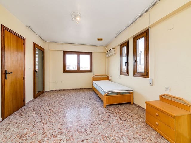 4 soverom Villa til salgs i La Mata, Torrevieja med svømmebasseng - € 850 000 (Ref: 9318938)