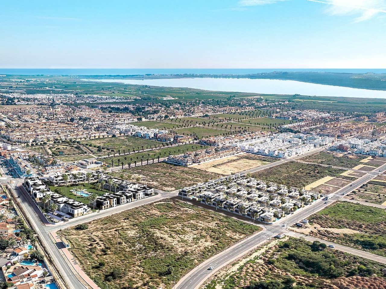 3 bedroom Villa for sale in Ciudad Quesada with pool - € 496,000 (Ref: 9318953)