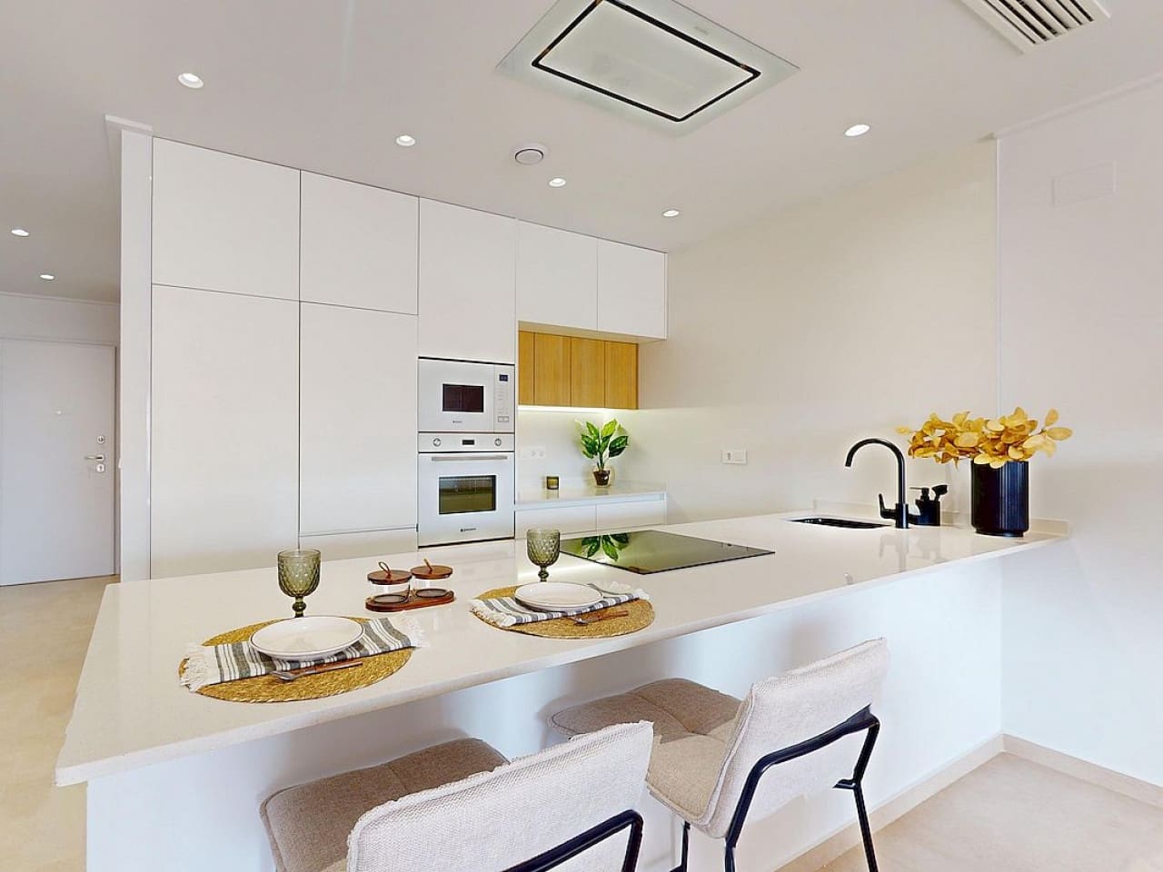 Ático de 3 habitaciones en Pilar de la Horadada en venta con piscina - 399.900 € (Ref: 9318955)