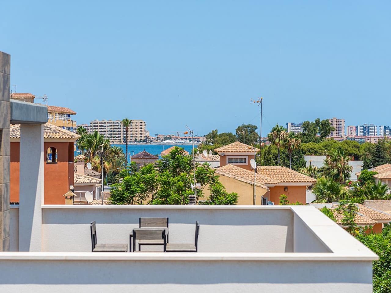 3 camera da letto Villa in vendita in Playa Honda con piscina - 595.000 € (Rif: 9318977)