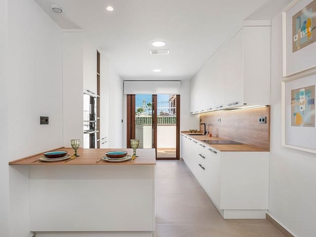 2 sovrum Radhus till salu i Los Balcones med pool - 315 000 € (Ref: 9318981)