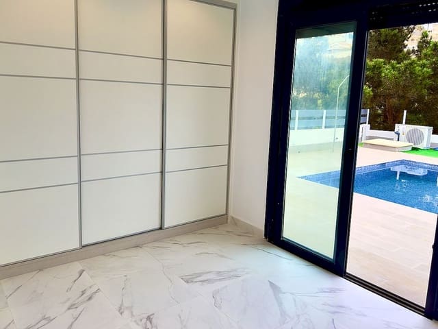 4 camera da letto Villa in vendita in Ciudad Quesada, Rojales con piscina - 834.000 € (Rif: 9318994)